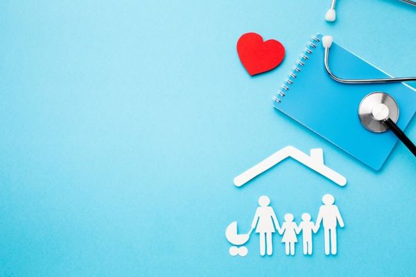 2025 Tamamlayıcı Sağlık Sigortası: Nedir, Ne Kadar, Neden Gerekli?